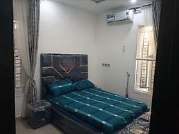 Shimawa - 2-bed Apartment - Sleeps 4 - Security