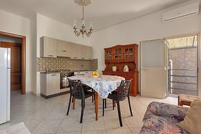 3893 Villetta Tiziana by Barbarhouse