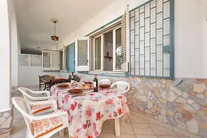 3893 Villetta Tiziana by Barbarhouse