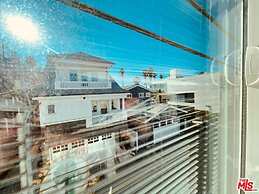 12B Venice Beach Access Stay