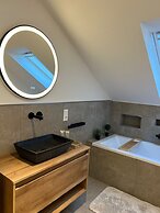 Park View Apartment