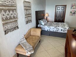 Palacio del Mar by Rocky Host