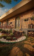 Kumkat Hotel