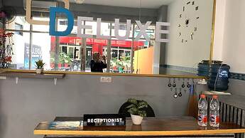 Deluxe Suite And Room