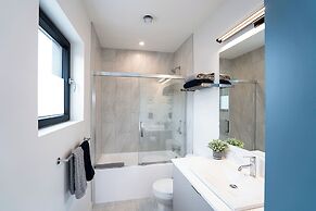 Summit Views by Revelstoke Vacations