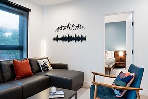 Summit Views by Revelstoke Vacations