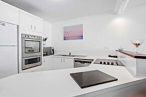 Key Largo - Hosted by Burleigh Letting