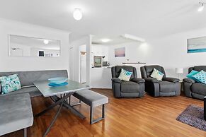 Key Largo - Hosted by Burleigh Letting