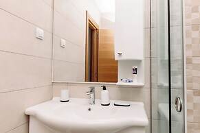 Waterfront Apartment Petrovina