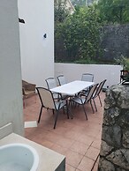 Waterfront Apartment Petrovina