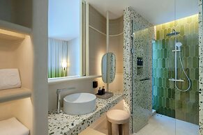 Centara Mirage Lagoon Maldives