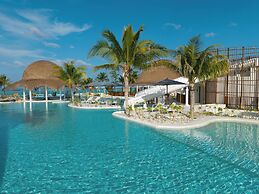 Centara Mirage Lagoon Maldives