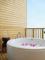 Centara Mirage Lagoon Maldives