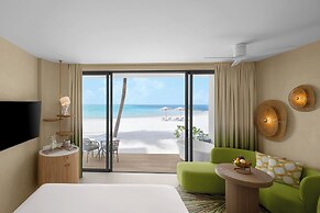 Centara Mirage Lagoon Maldives