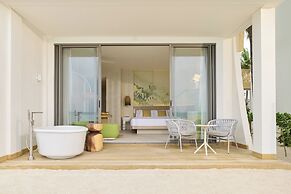 Centara Mirage Lagoon Maldives