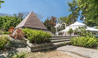 One Alo Hotel and Resort by Hiverooms