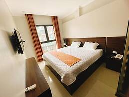 Tien Thinh Hotel Ha Long- by Bay Luxury