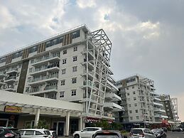 OYO 93922 Apartemen Gateway Pasteur By Sinta