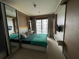OYO 93922 Apartemen Gateway Pasteur By Sinta