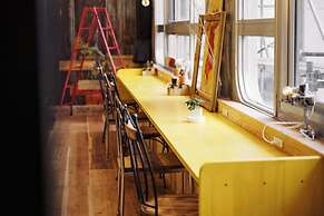 Kotori Coworking and Hostel Kotohira