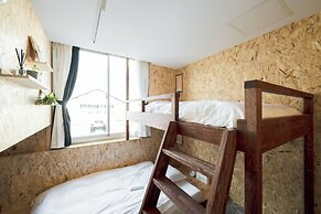 Kotori Coworking and Hostel Kotohira