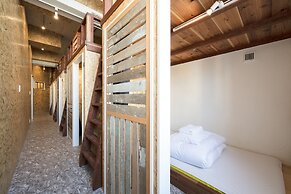 Kotori Coworking and Hostel Kotohira