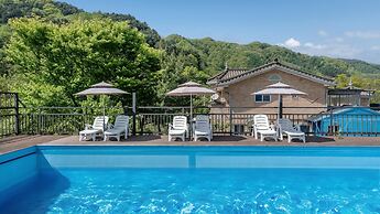Gapyeong Villajia Spa Pension