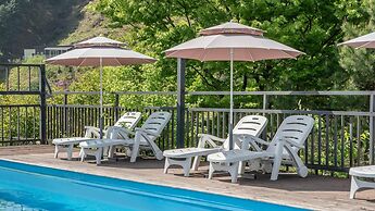 Gapyeong Villajia Spa Pension