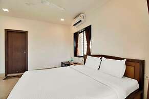 iROOMZ Growval Residency