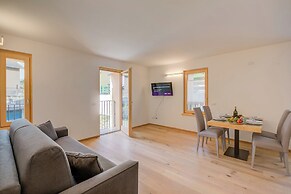 Alpinbike and Ski Lodge Apartments