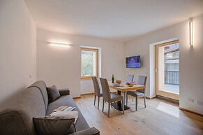 Alpinbike and Ski Lodge Apartments