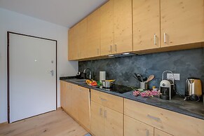 Alpinbike and Ski Lodge Apartments