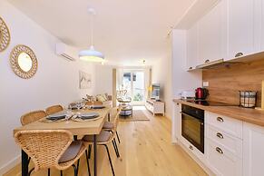 Charming Island Villa Alba