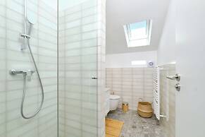 Charming Island Villa Alba