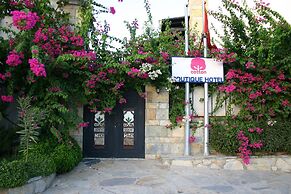 Cotton Boutique Hotel