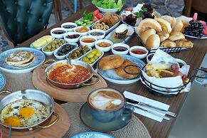 Ada Port Hotel - Adults Only