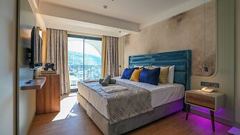 Ada Port Hotel - Adults Only