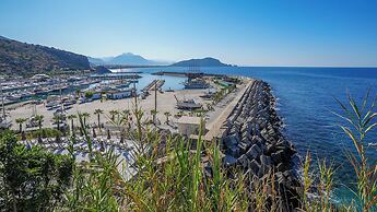 Ada Port Hotel - Adults Only