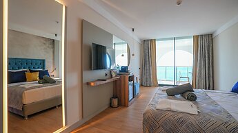 Ada Port Hotel - Adults Only