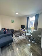 Birmingham Blissful Retreat - 4 Bedroom