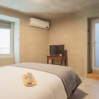 Urio s Castle Suites