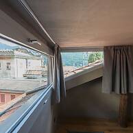 Rebecca Suite Nearby Urio s Castle