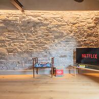 Rebecca Suite Nearby Urio s Castle