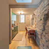 Rebecca Suite Nearby Urio s Castle