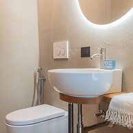 Rebecca Suite Nearby Urio s Castle