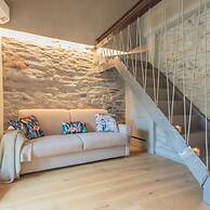 Rebecca Suite Nearby Urio s Castle