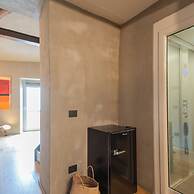 Rebecca Suite Nearby Urio s Castle