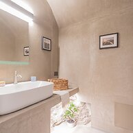 Gaia Suite Nearby Urio s Castle