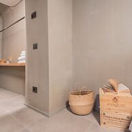 Gaia Suite Nearby Urio s Castle