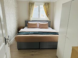 Entire 4-bed House in Sunderland